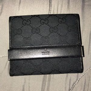 Gucci wallet